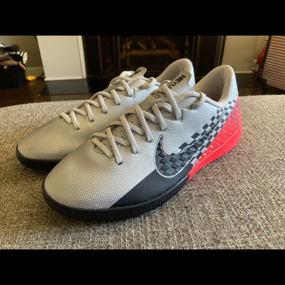nike neymar indoor shoes